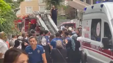 Küçükçekmece'de Bina Yangını