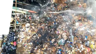 Maltepe'de Geri Dönüşüm Tesisinde Yangın