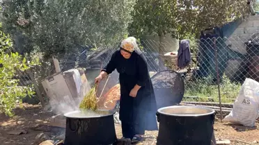 Şanlıurfa'da Üzüm Hasadı ve Pekmez Üretimi Başladı