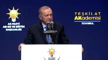 Beykoz Belediye Başkan Vekili Özlem Vural Gürzel, AK Parti'ye katıldı