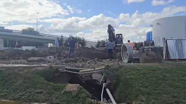 Kadıköy'de Su Borusu Patladı
