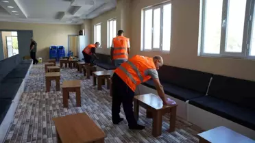 Kahta Belediyesi Taziye Evlerinde Temizlik Çalışması Başlattı