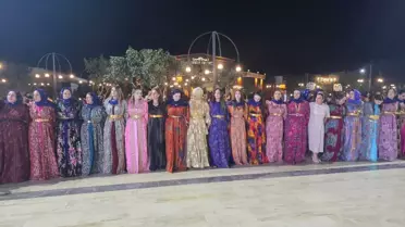 Şanlıurfa'da Yöresel Kıyafetlerle Süslenen Aşiret Düğünü