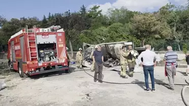 Bakırköy'de Çay Ocağında Yangın Çıktı