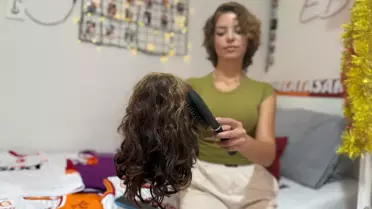 Lenf Kanseriyle Mücadele Eden Genç Kızdan Moral Paylaşımları