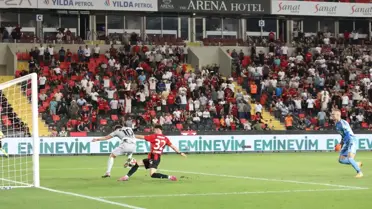 Gaziantep FK, Kocaelispor'u 2-0 Mağlup Etti