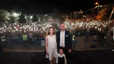 Cem Adrian, Çivril Elma Tarım ve Kültür Festivalinde Unutulmaz Bir Gece Yaşattı