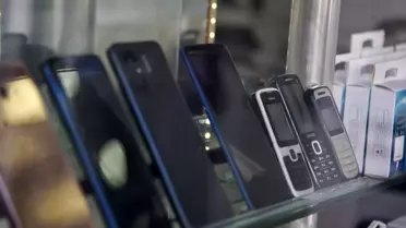 Tuşlu Telefonlar Geri Dönüş Yasıyor