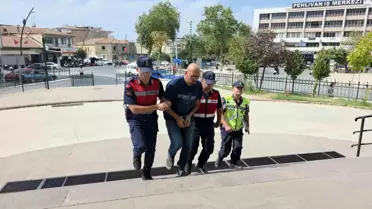 İzmir'de Sahte Polis Kimliğiyle Yakalanan Belediye Çalışanı Tutuklandı