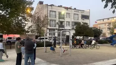 Parkta oyun oynayan çocuğa yorgun mermi isabet etti