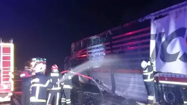 Yalova'da Tır Yangını: Araç Kullanılamaz Hale Geldi