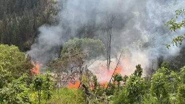 Yusufeli'nde Yangın: Ev Kullanılamaz Hale Geldi