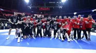 Türkiye, Kanada'yı 3-0 Yenerek Son 16'ya Yükseldi