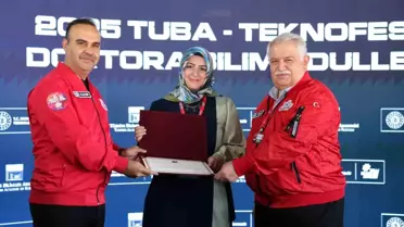 Dr. Habibe Güneş TÜBA-TEKNOFEST Ödülünü Kazandı