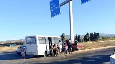 Çanakkale'de Minibüs ve Hafif Ticari Araç Çarpıştı