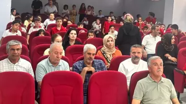 Depremde hayatını kaybeden torunları adına konferans salonu açtı