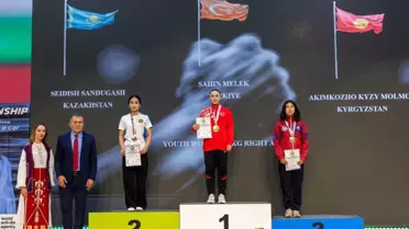 Melek Şahin Dünya Şampiyonu Oldu