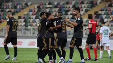Aliağa FK, Kupa'da Bornova'yı 6-0 Yendi