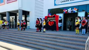 Ayvacık'ta İlköğretim Haftası Kutlandı