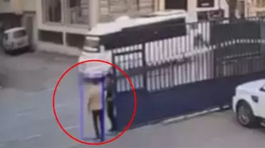 Bursa'da Minibüs Kendiliğinden Hareket Etti