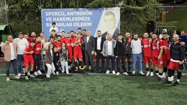 Gölcük'te İhsaniyespor Şampiyon Oldu