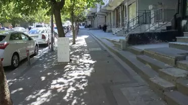 Kadına şiddeti engellemek isterken çocuğunun gözü önünde defalarca bıçaklandı