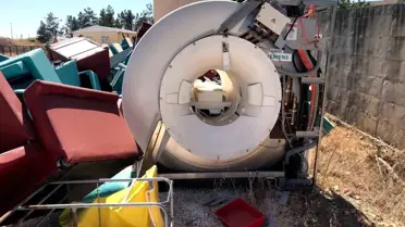 Şanlıurfa'da Tıbbi Cihazlar Çürümeye Terk Edildi