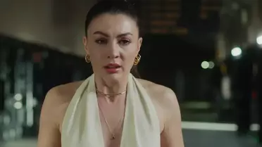 Hayranından şaşırtan not! Burcu Özberk'e yapılan yorum tepki çekti