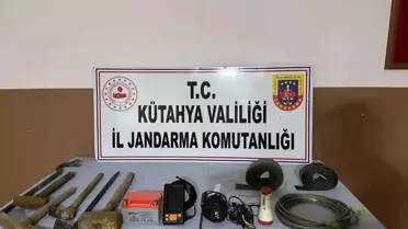 Gediz'de Kaçak Tarihi Eser Kazısı