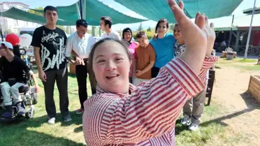 Kütahya'da Özel Çocuklar ve Aileleri İçin Anlamlı Piknik Düzenlendi
