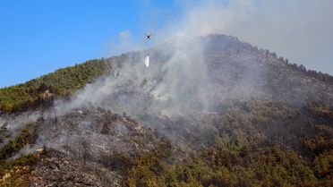 Antalya'da 21 Yangınla Mücadele Devam Ediyor