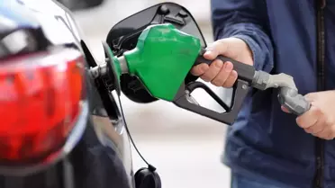 Araç sahipleri dikkat! Benzine 1 lira zam geliyor