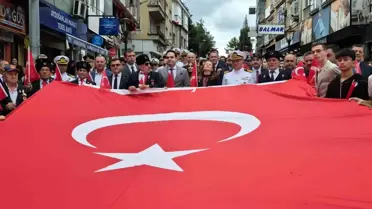 Bartın'da Gaziler Günü Etkinliği Yağmura Rağmen Kutlandı