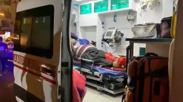 Mersin'de Otomobil ile Motosiklet Çarpıştı: 2 Yaralı