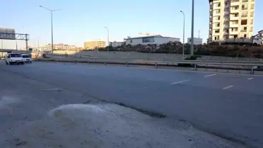 Hatay'da Kaçan Buzağı Trafiği Kilitledi