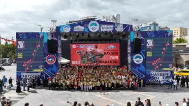 Kayseri'de 5. Uluslararası Yarı Maratonu Öncesi Renkli Çocuk Etkinlikleri