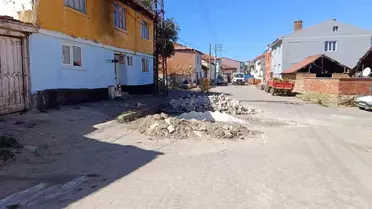 Pazaryeri'nde Kaldırım Onarımları Hız Kesmeden Devam Ediyor