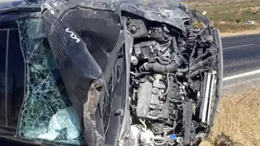 Siirt'te Trafik Kazası: Kadın Sürücü Yaralandı