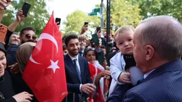 Erdoğan Türkevi'nde Sevgi Gösterileriyle Karşılandı