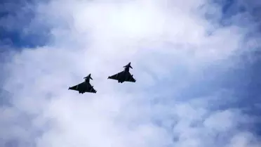 İngiltere RAF'ı Polonya'da devriye uçuşuna gönderdi