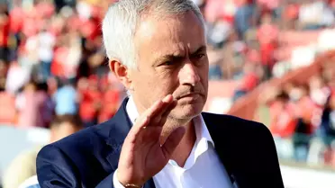 Jose Mourinho, ileride görev alacağı takımı resmen açıkladı