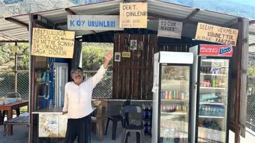 Arsuz'da Dert Dinleme Tabelası