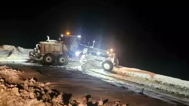 Trabzon'da Kar Yağışı Sonrası Mahsur Kalanlar Kurtarıldı