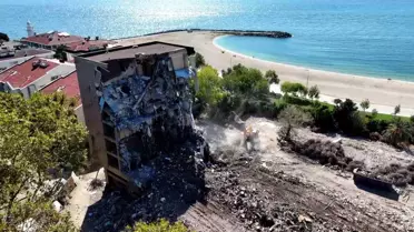 İstanbul'un ikonik oteli, 66 yıllık serüvenin ardından yıkıldı