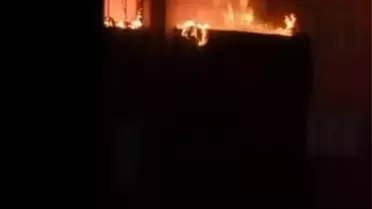 Eve giren ekipler 1'i bebek 3 kişinin yanmış cesetleriyle karşılaştı