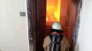 Hatay'da Apartman Yangını Kontrol Altına Alındı