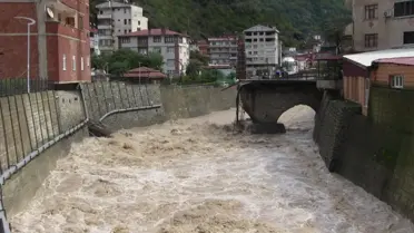 Selin Yıkıcı Etkisi Rize ve Artvin'de Görüntülendi