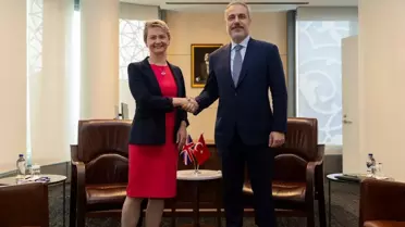 Hakan Fidan, Yvette Cooper ile Görüştü