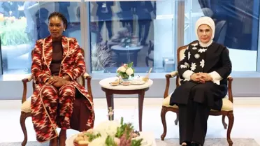 Emine Erdoğan, Gabon Cumhurbaşkanı'nın eşi ile görüştü
