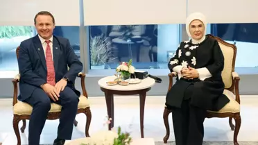 Emine Erdoğan, Kosova Cumhurbaşkanı'nın eşi ile görüştü